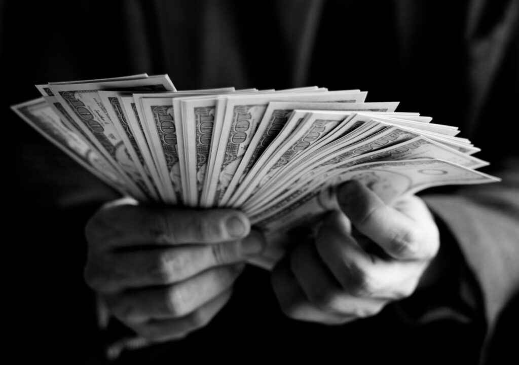 Bonus, héritage, gain au loto… Découvrez les bons réflexes pour gérer intelligemment une somme importante et éviter les erreurs. Conseils d’experts.